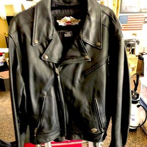 Men’s Harley Davidson black leather jacket XL